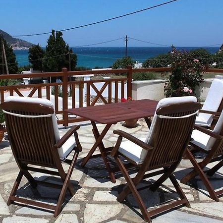 Pleoussa Studio And Apartments Skopelos Eksteriør billede