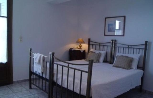Pleoussa Studio And Apartments Skopelos Eksteriør billede