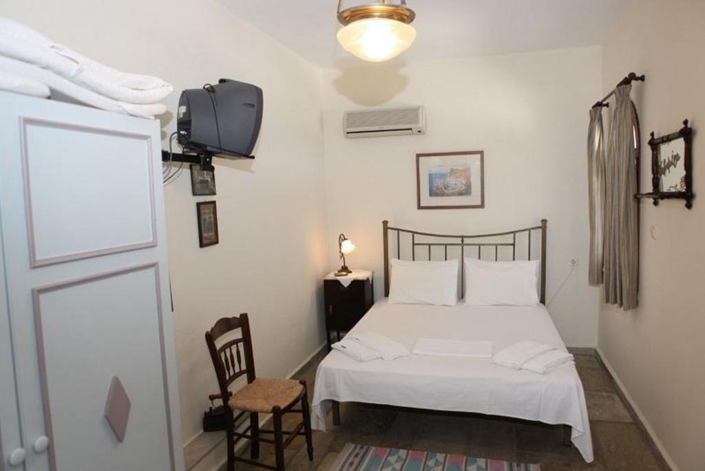 Pleoussa Studio And Apartments Skopelos Eksteriør billede