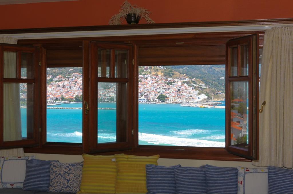 Pleoussa Studio And Apartments Skopelos Eksteriør billede