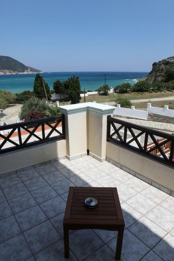 Pleoussa Studio And Apartments Skopelos Eksteriør billede